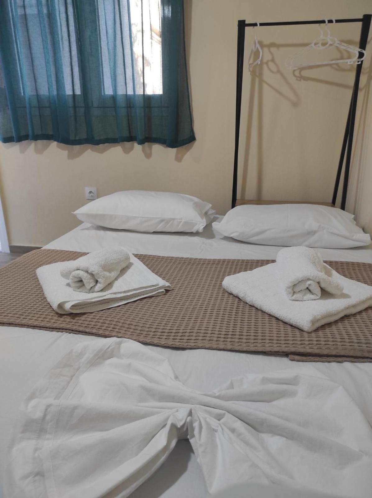Light Blue Paralia Apartments מראה חיצוני תמונה