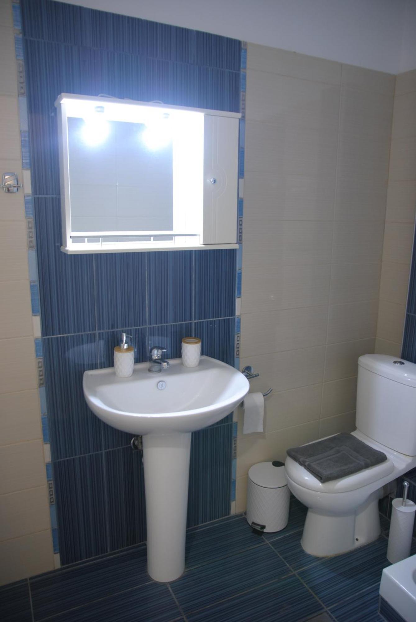 Light Blue Paralia Apartments מראה חיצוני תמונה