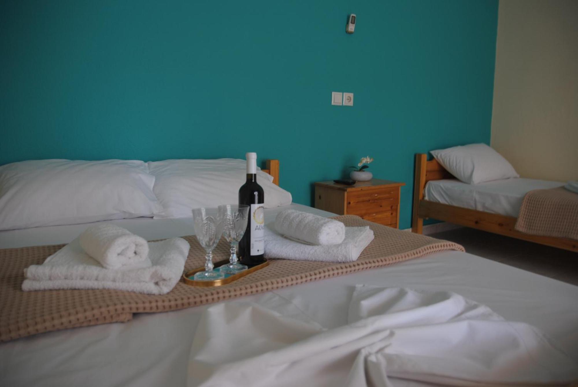 Light Blue Paralia Apartments מראה חיצוני תמונה