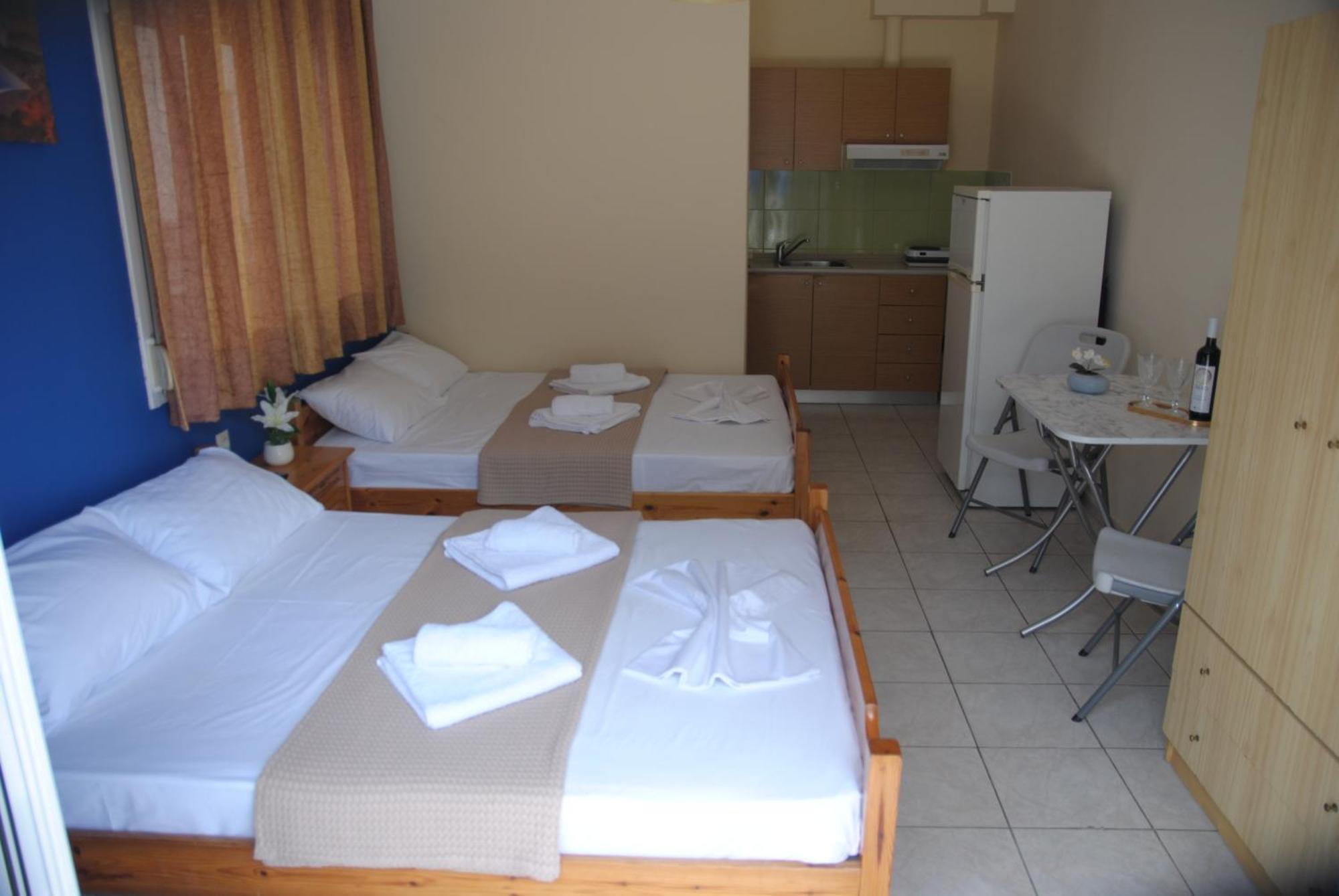 Light Blue Paralia Apartments מראה חיצוני תמונה